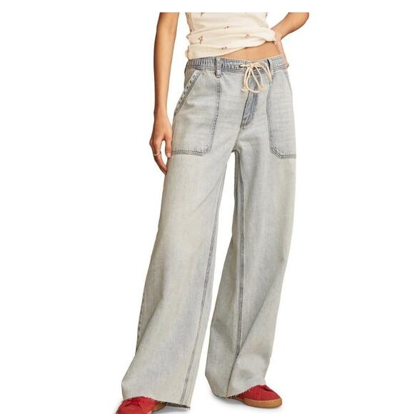 Lucky Brand Denim - NWT Lucky Brand Patch Pocket Wide Leg Pull On Jeans Drawstring Light Wash -L